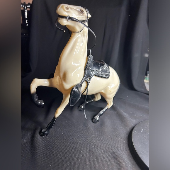 HARTLAND PLASTIC CO VTG Toy Horse, reins are damaged. Late 50s - Picture 2 of 9
